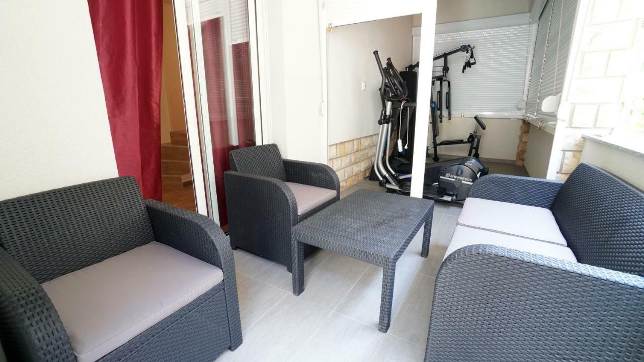 Villa Lulic Vir Eksteriør billede
